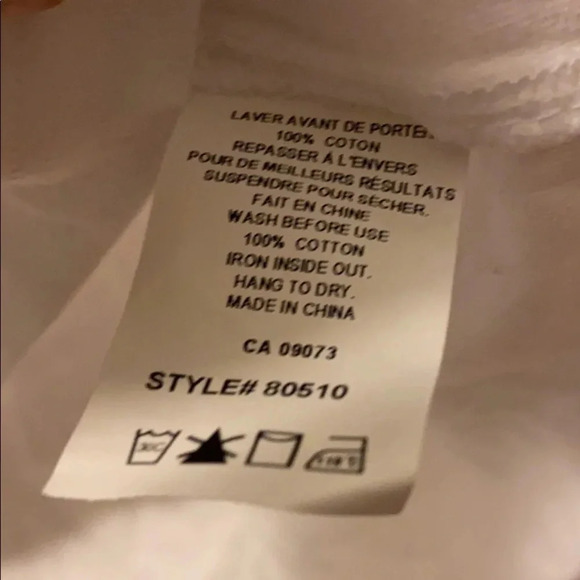 Disney  Minnie Mouse white Tee shirt Sz S - Picture 7 of 9